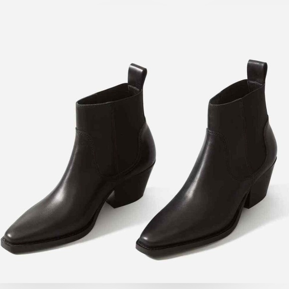 The Western Boot! - Picture 2 of 8